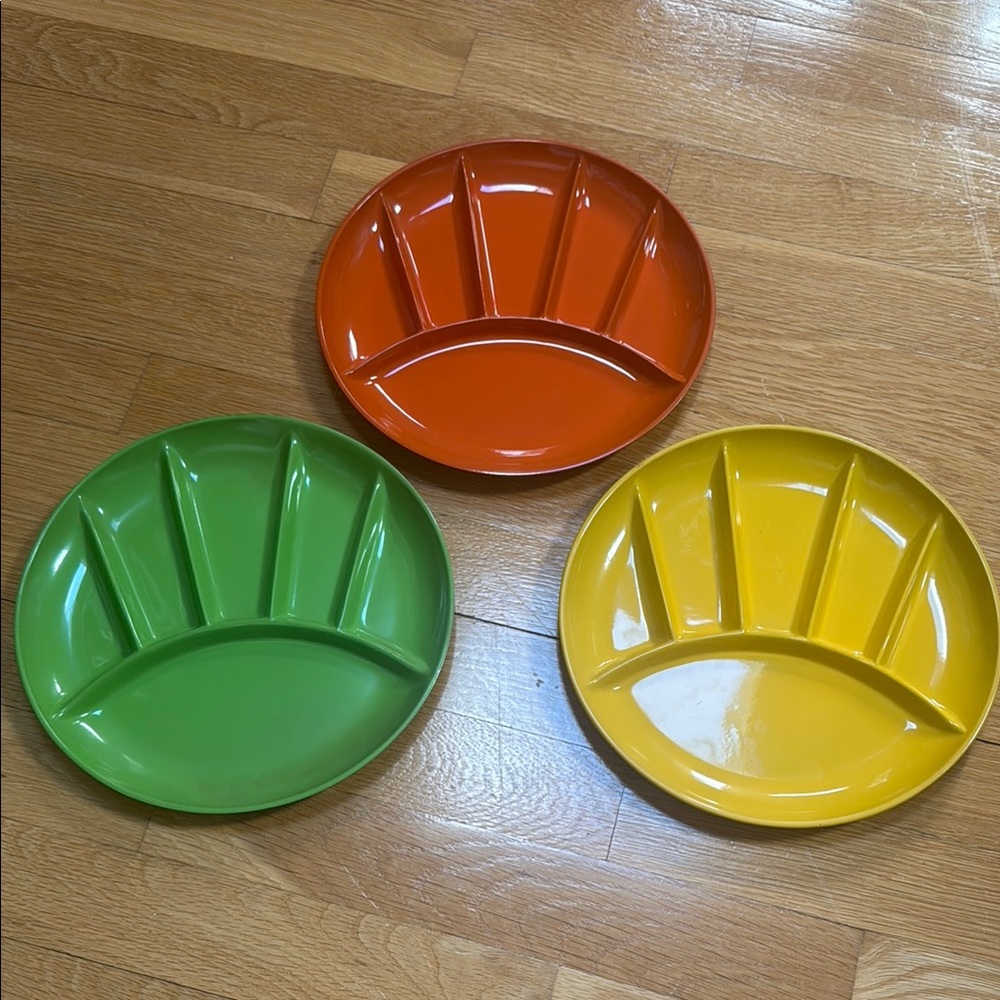 Vintage MCM Kitschy Set of 3 Divided Plates